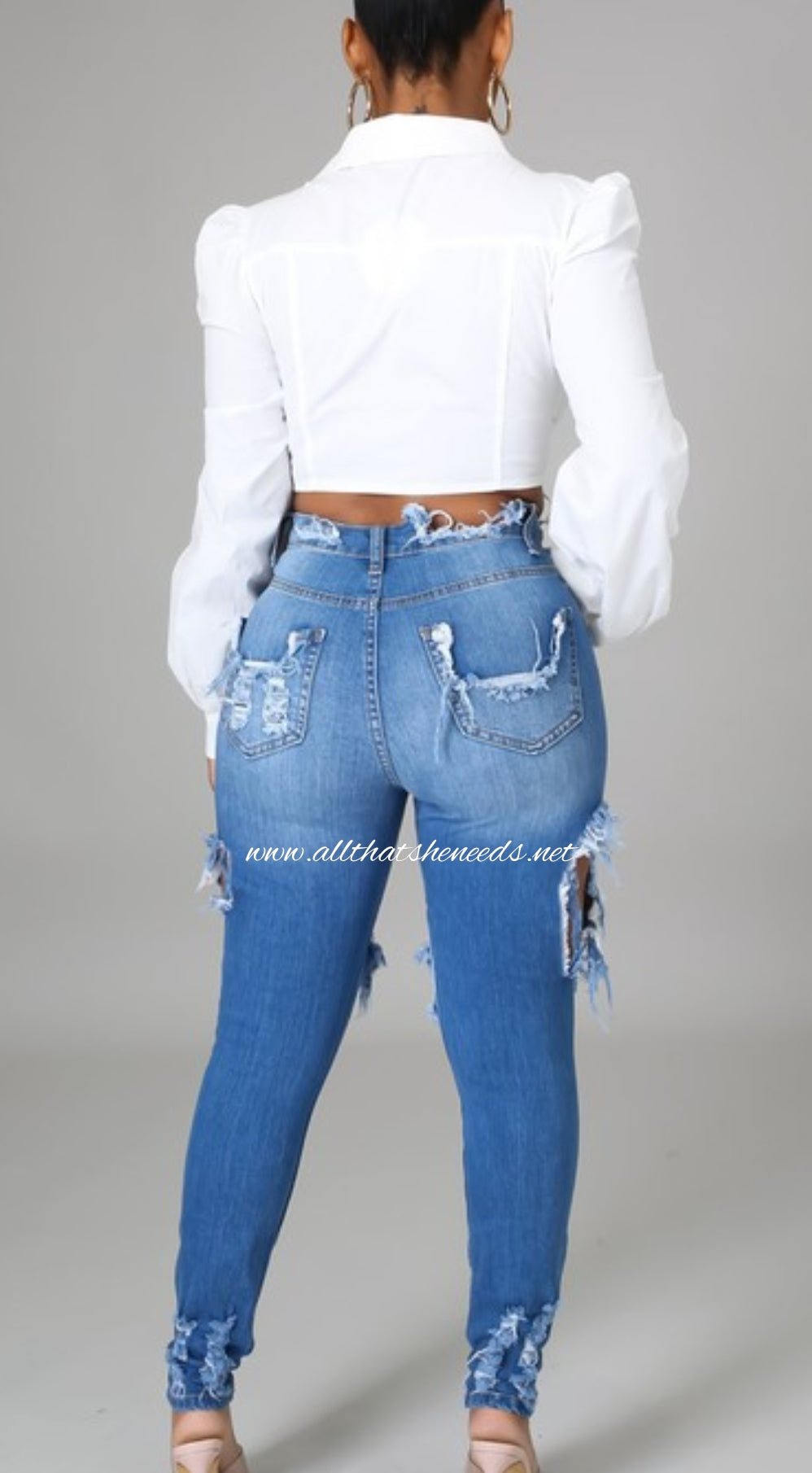 Particular Distressed Jeans